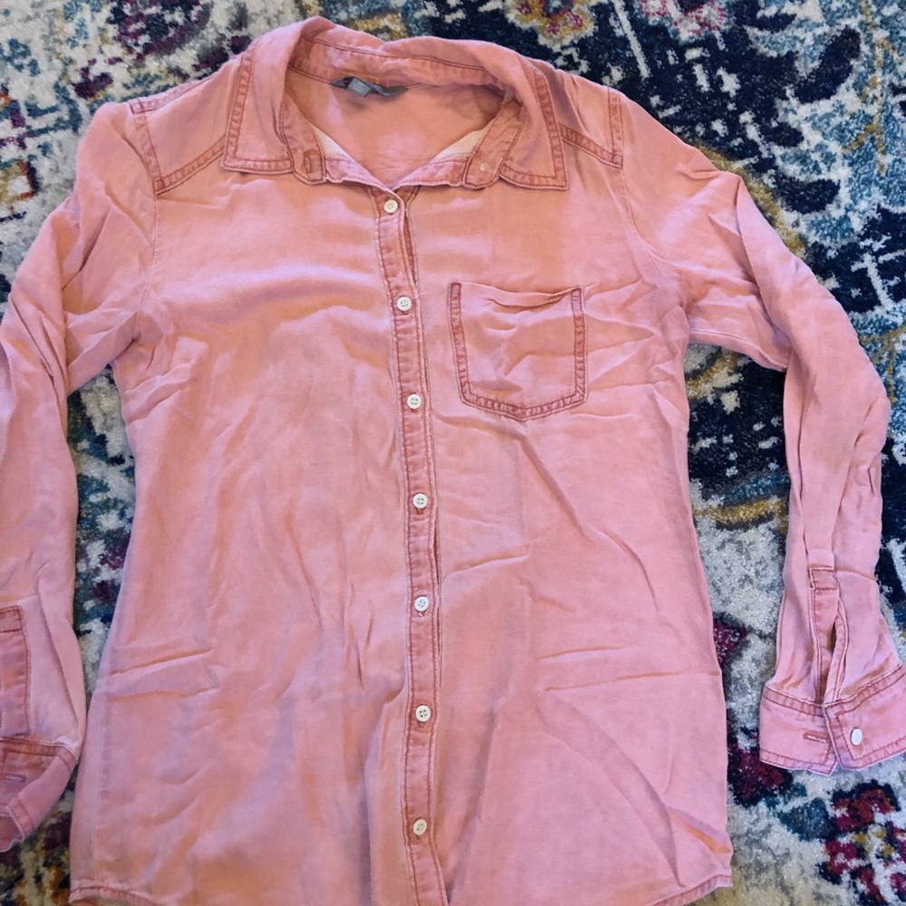 Rubbish XS Button Down Tee